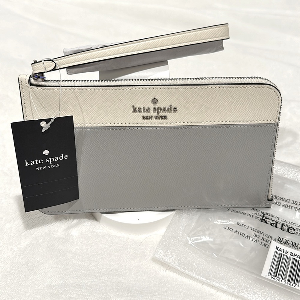 Kate Spade Lucy Medium L-Zip Wristlet, Platinum